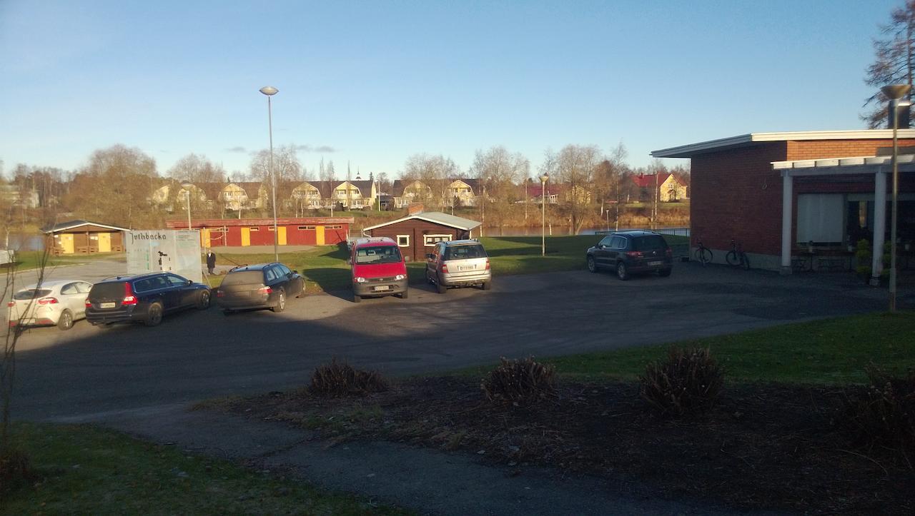 Juthbacka Hotell Uusikaarlepyy Exterior photo